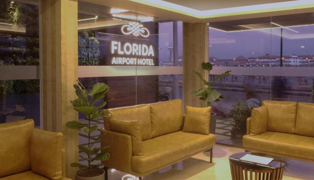 Florida Airport Hotel Kochi Недумбассери Экстерьер фото
